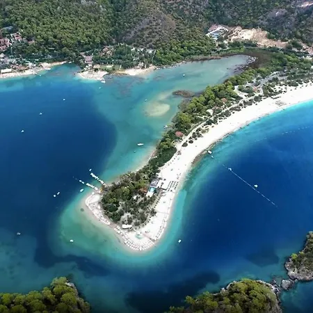 Babakamp Eco Ranch& Retreat Hotel 4*