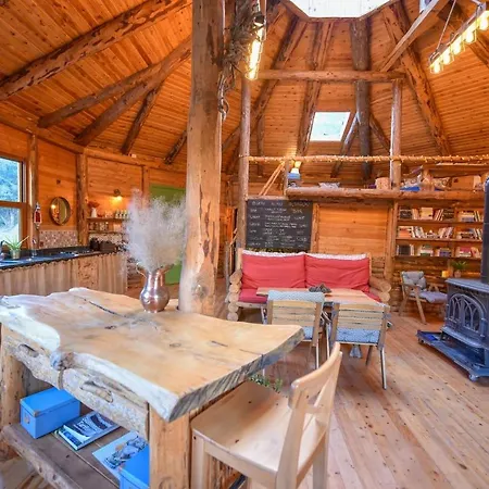 Babakamp Eco Ranch& Retreat Hotel