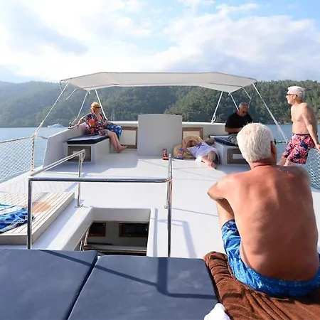 Отель Babakamp Eco Ranch& Retreat
