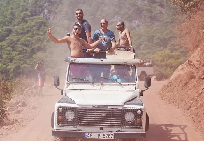 Babakamp Eco Ranch& Retreat 4* Φετιγιέ